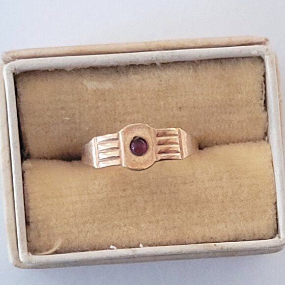 Antique Yellow Gold Ring Tiny Size 10k Ostby Barton Red Stone Baby Size - Picture 2 of 13